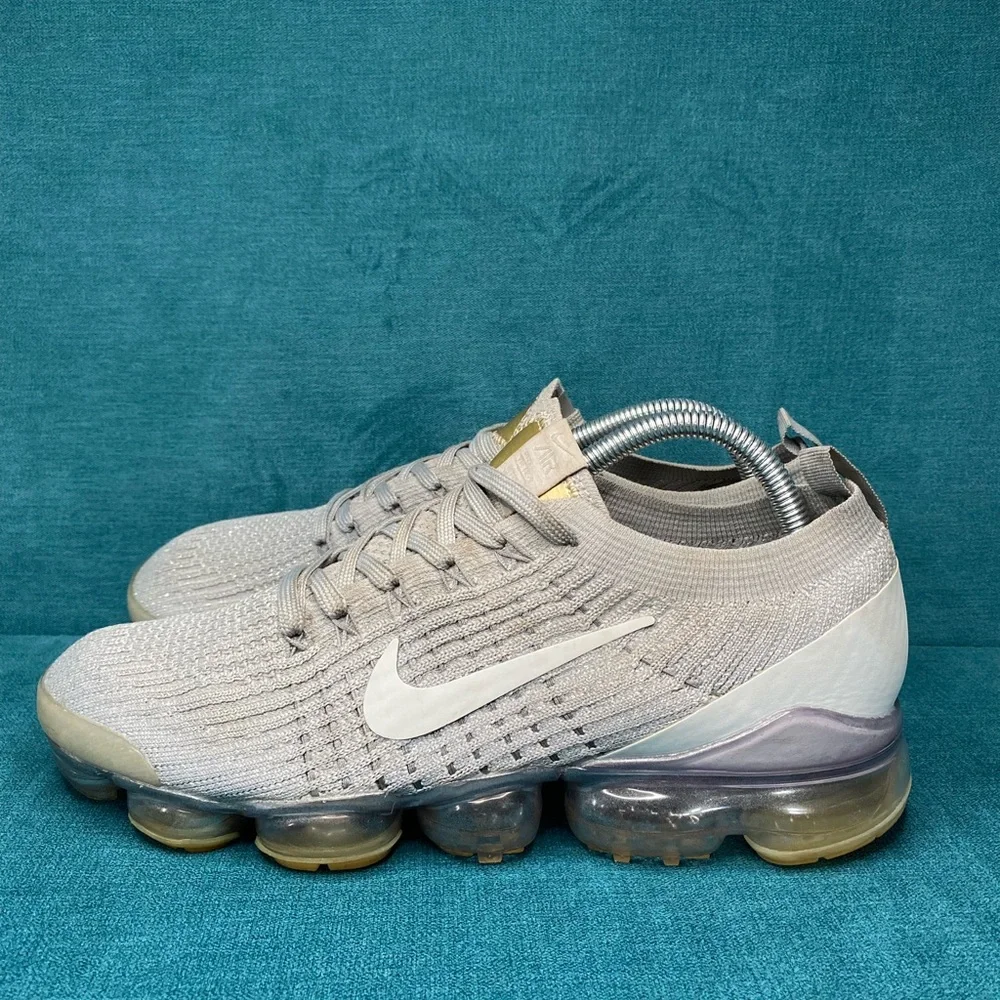 ❌SOLD❌Nike air Vapormax Flyknit 3 Men's 8.5 Pure Platinum